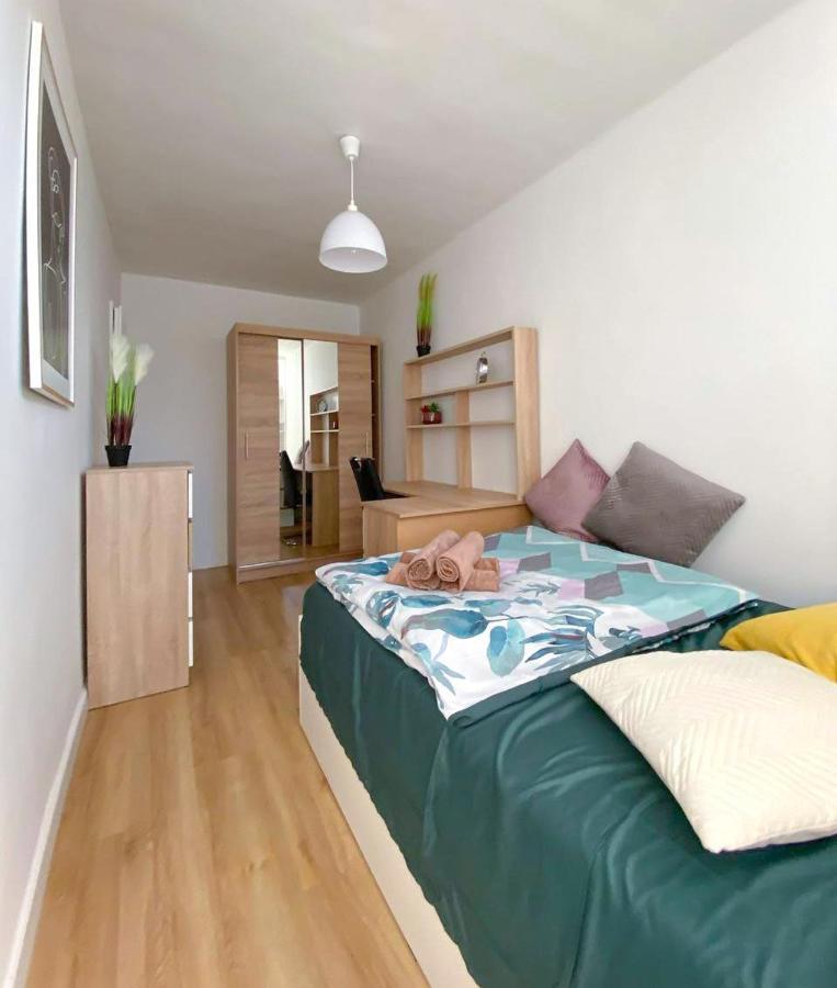 Guest house Bright №3 Grzybowska 9